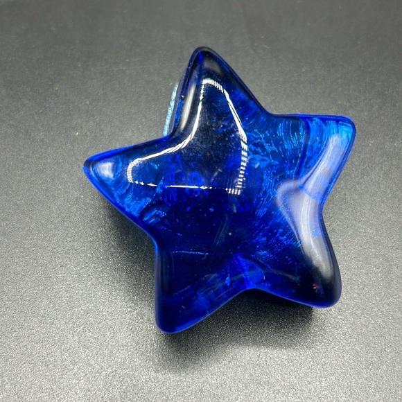 Fire and Light Recycled Glass Paperweight Cobalt Blue Shooting Star Signed USA - Picture 4 of 4